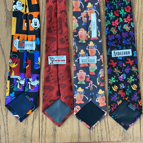 VINTAGE Novelty Neck Tie Lot of 4~ Disney, Mr Potato Head, Tree Frogs - Picture 2 of 6